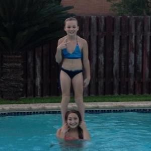 Meet your Posher, Laurie